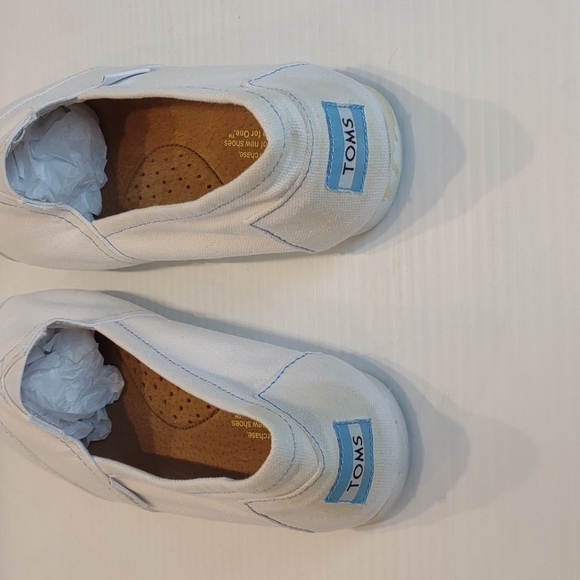 Toms Women's White With Blue Contrast Stitching Classic Alpargata Loafer Flats - Picture 5 of 12